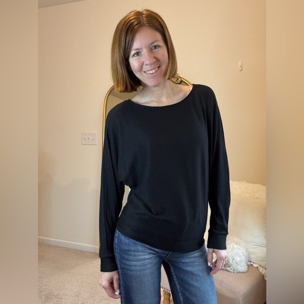 A new day black top